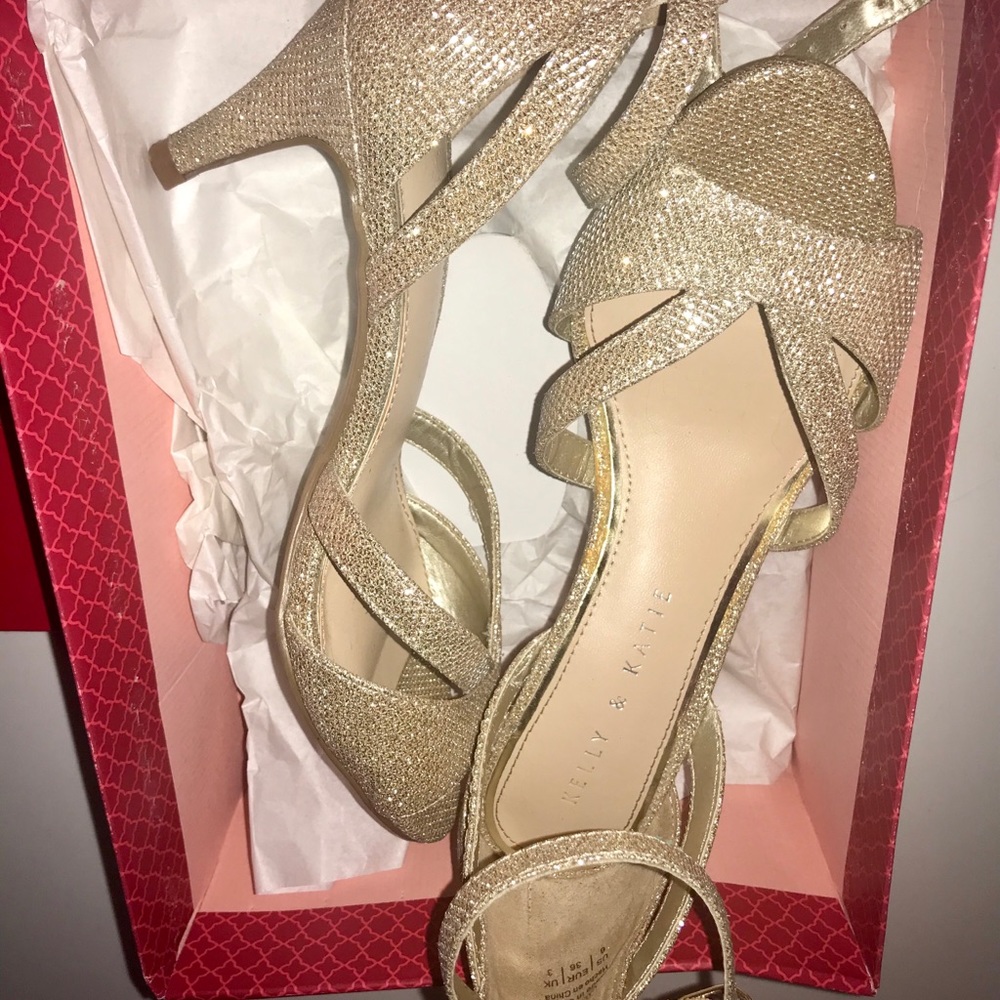 Kelly & Katie champagne Valdena Shoes